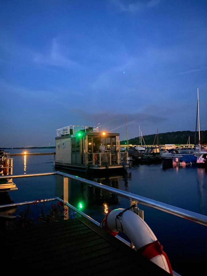 Botel Hausboot Casa Di *